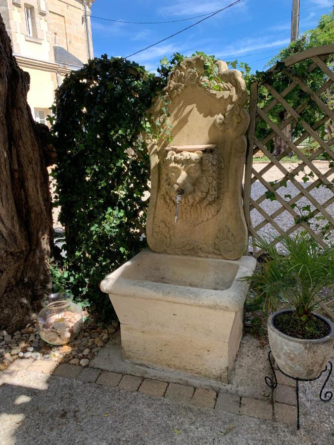فيلا Batisse En Pierre XVII Siecle 115 M² Avec Terrasse أمباريه إيه لاغراف المظهر الخارجي الصورة